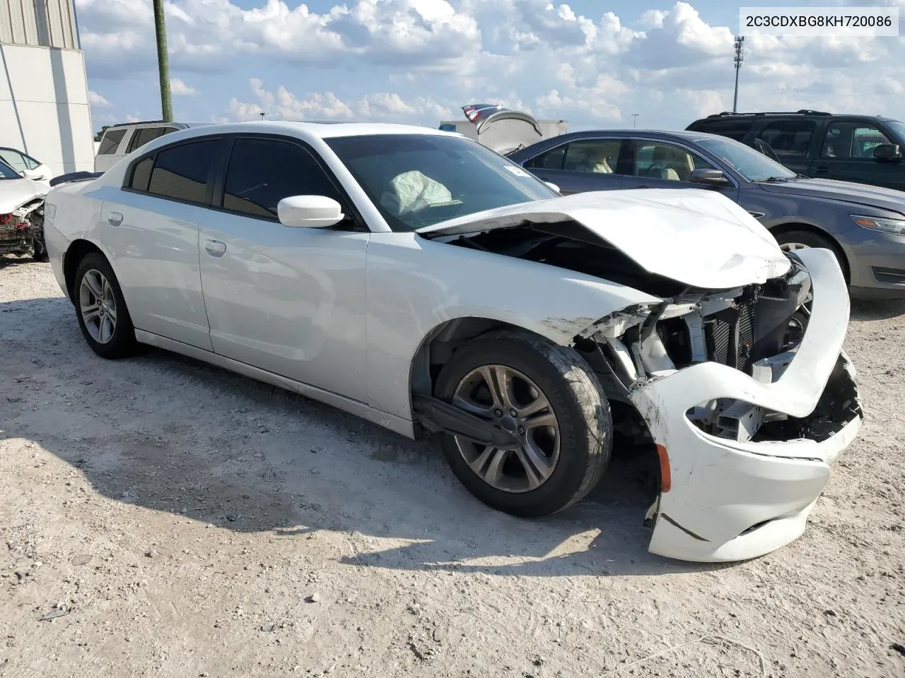 2C3CDXBG8KH720086 2019 Dodge Charger Sxt