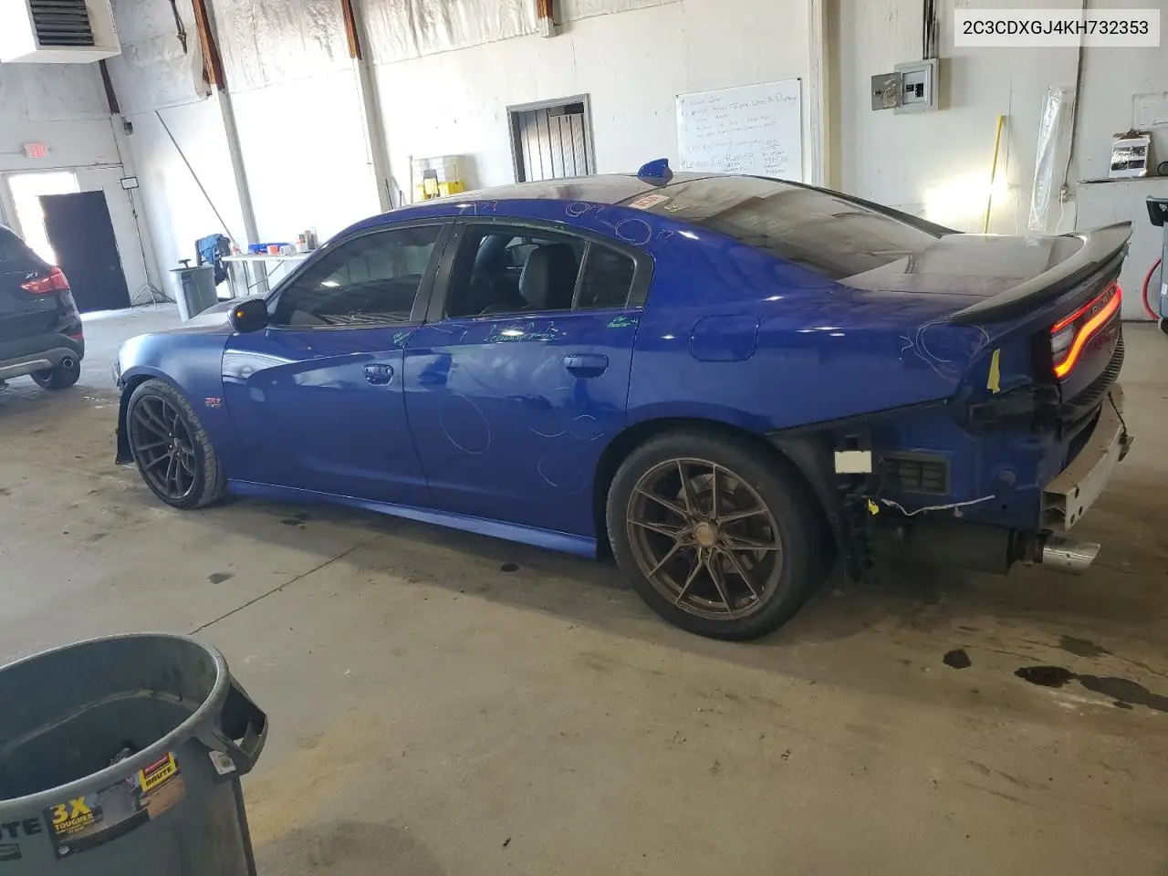 2C3CDXGJ4KH732353 2019 Dodge Charger Scat Pack