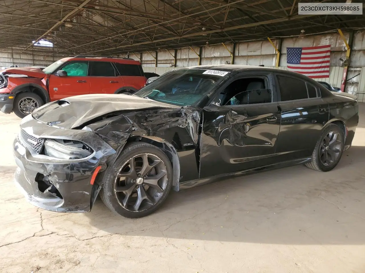2C3CDXCT3KH598085 2019 Dodge Charger R/T