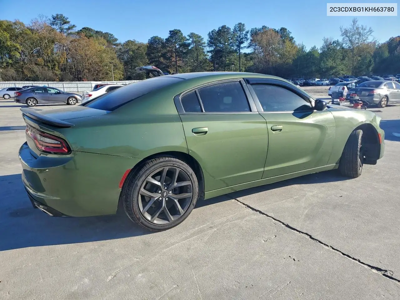 2C3CDXBG1KH663780 2019 Dodge Charger Sxt