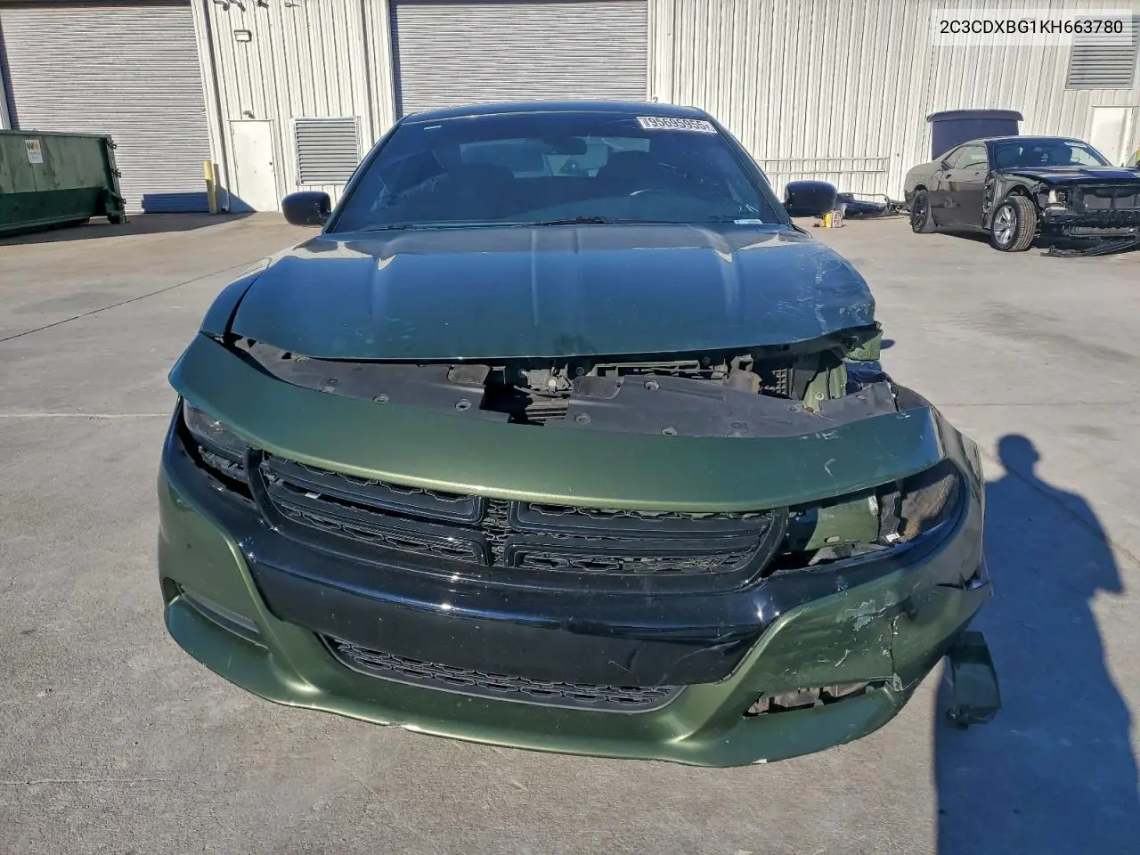 2C3CDXBG1KH663780 2019 Dodge Charger Sxt