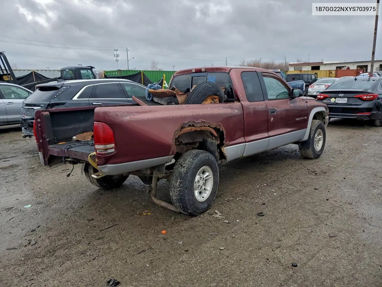 1B7GG22NXYS703975 2000 Dodge Dakota