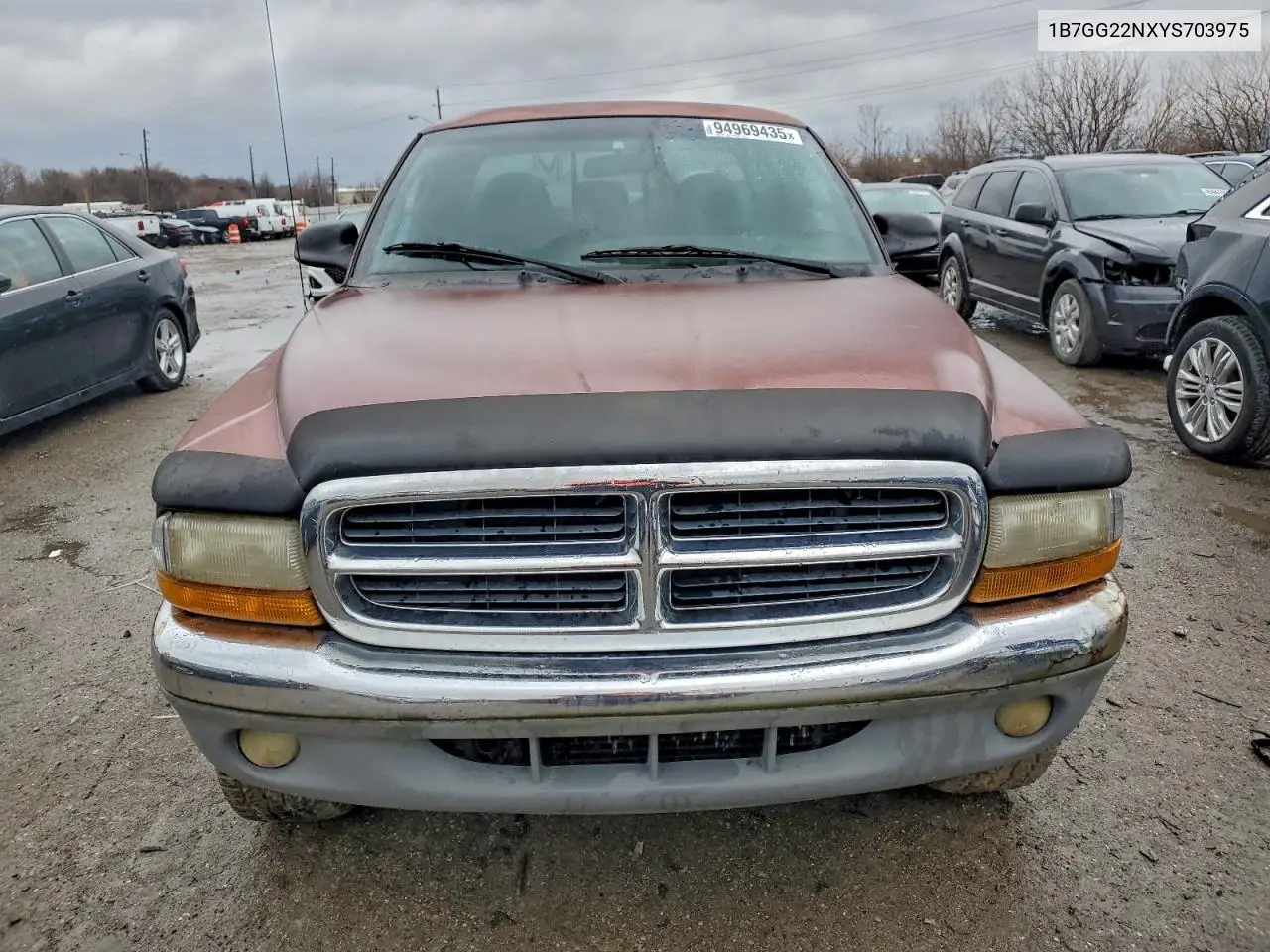 1B7GG22NXYS703975 2000 Dodge Dakota