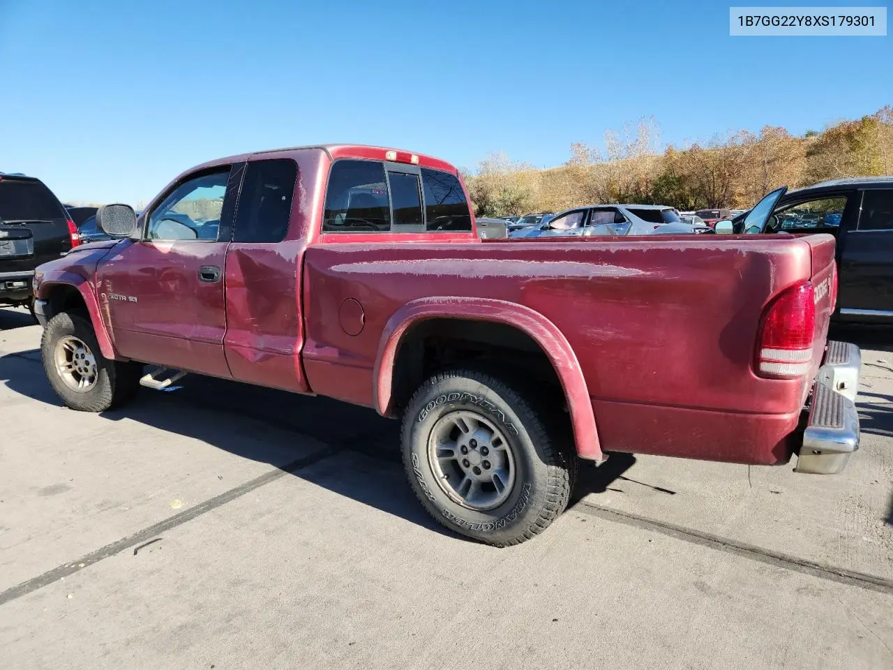1B7GG22Y8XS179301 2002 Dodge Dakota