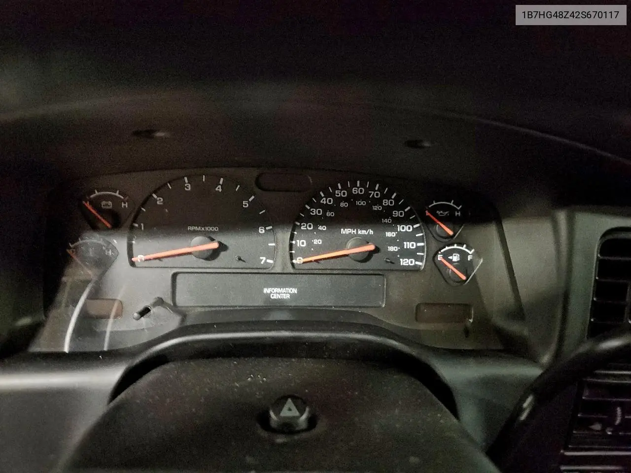 1B7HG48Z42S670117 2002 Dodge Dakota Quad Slt