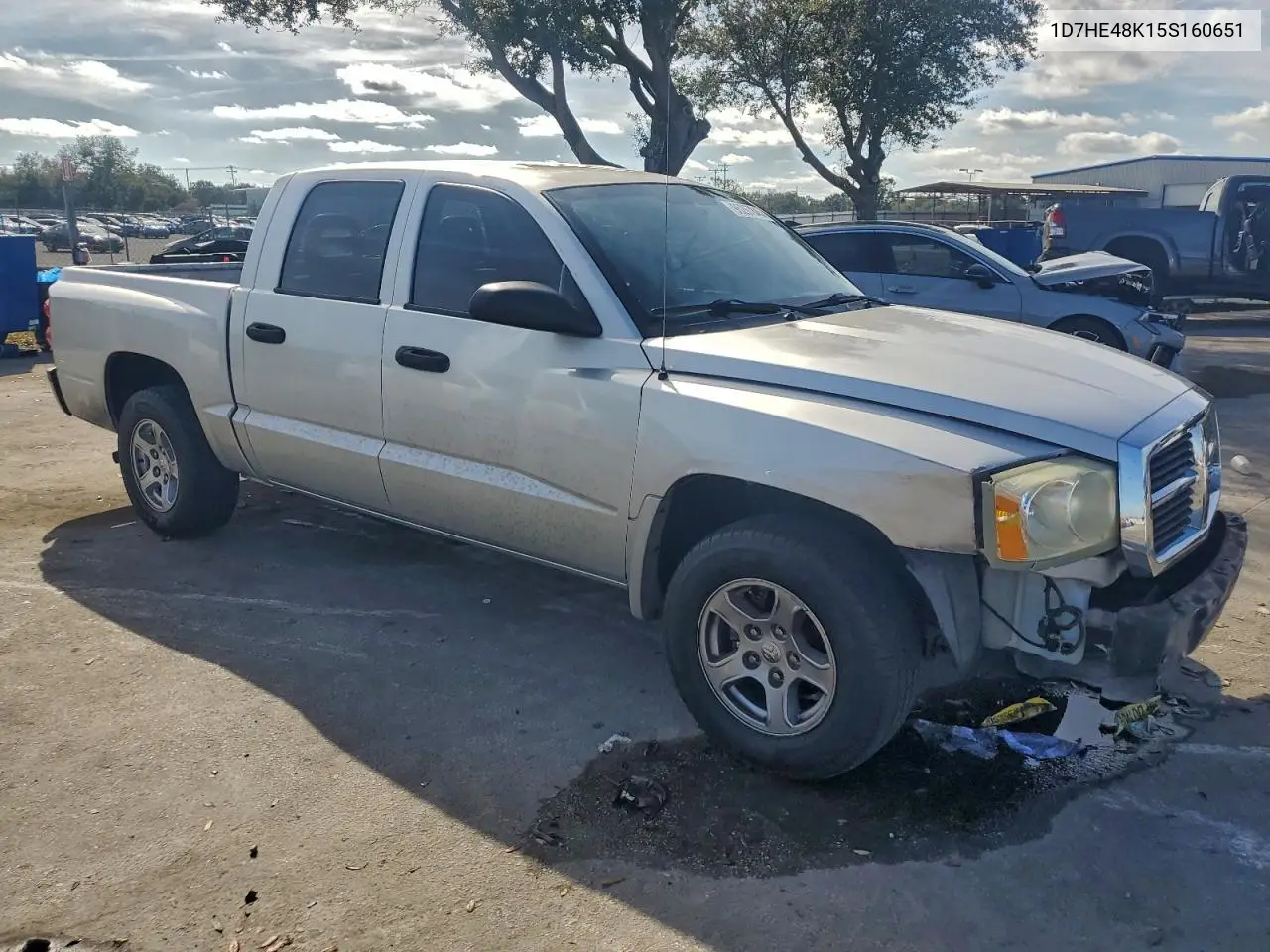 1D7HE48K15S160651 2005 Dodge Dakota Quad Slt