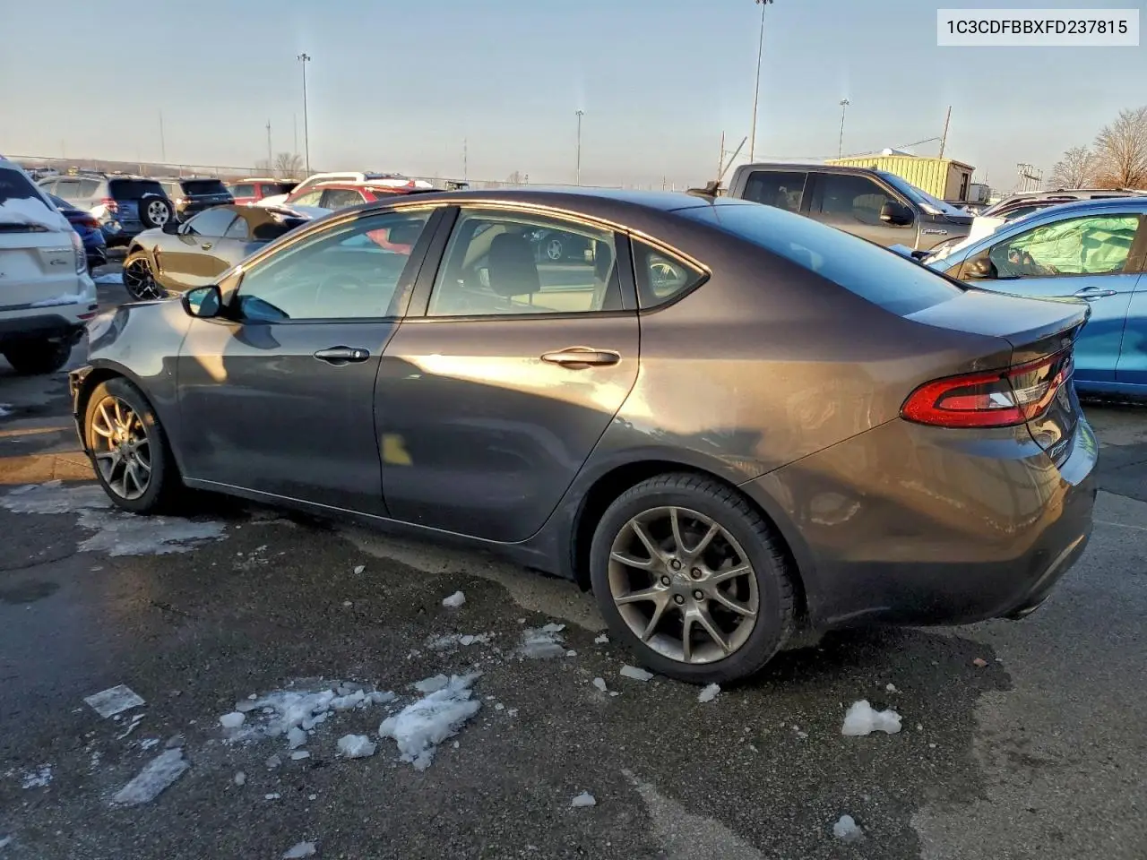 1C3CDFBBXFD237815 2015 Dodge Dart Sxt