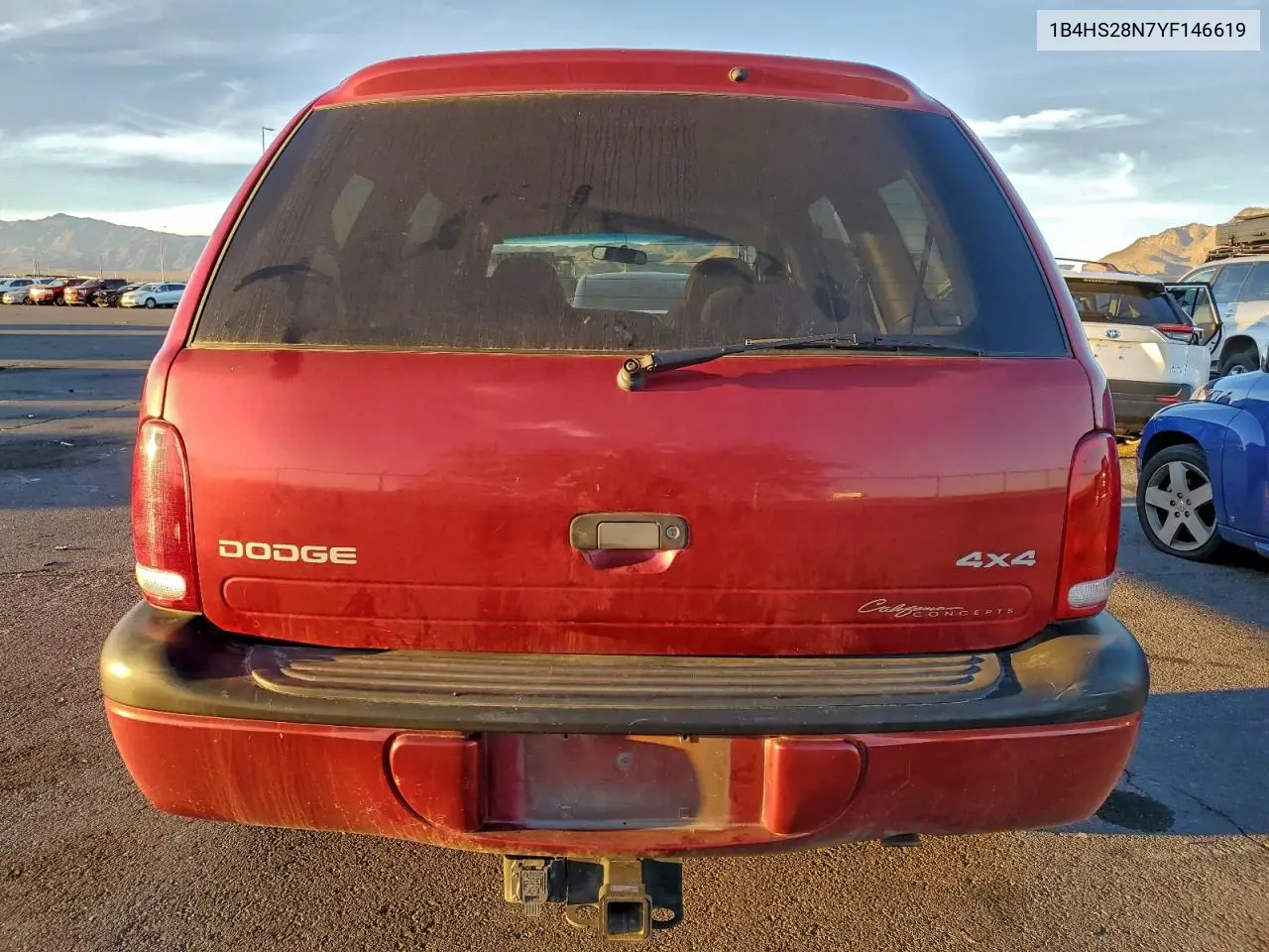 1B4HS28N7YF146619 2000 Dodge Durango