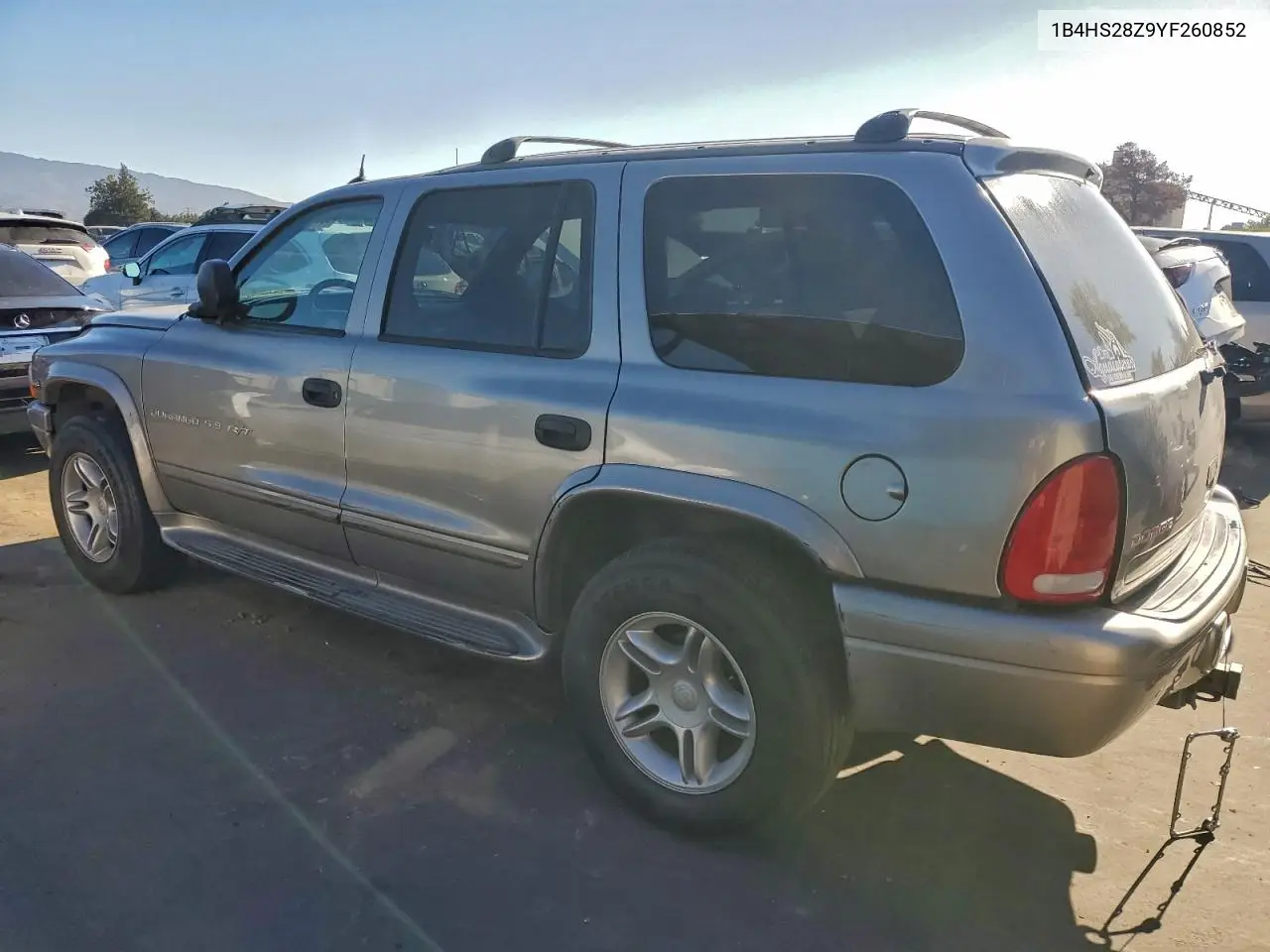 1B4HS28Z9YF260852 2000 Dodge Durango
