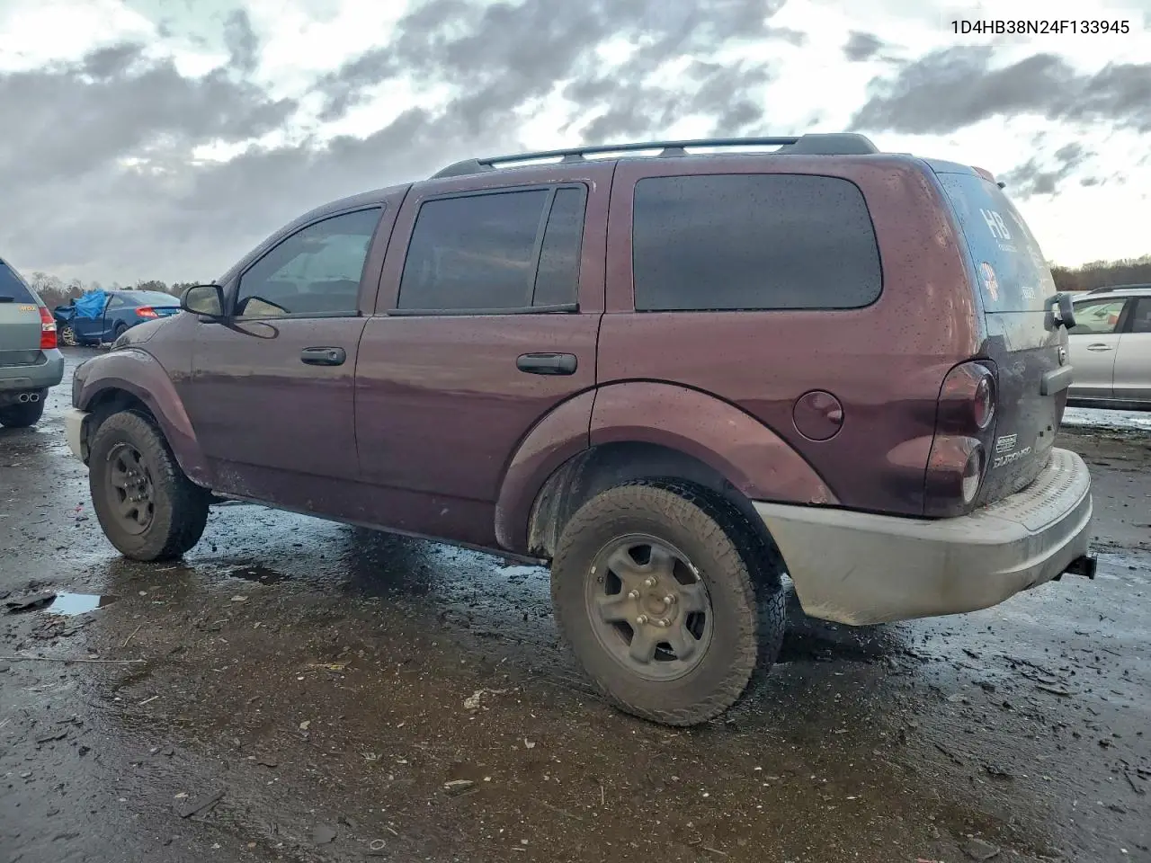 1D4HB38N24F133945 2004 Dodge Durango St