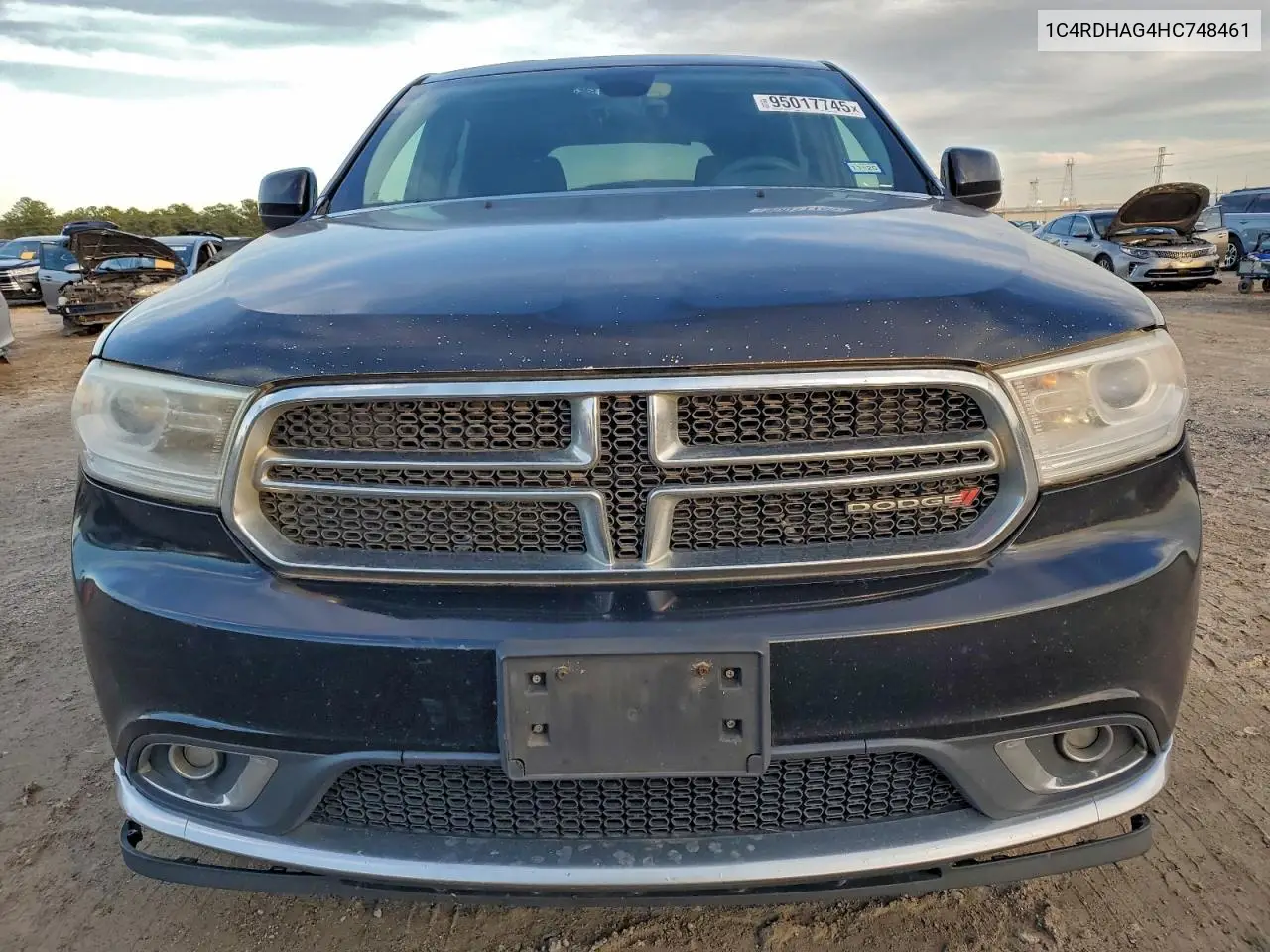 1C4RDHAG4HC748461 2017 Dodge Durango Sxt