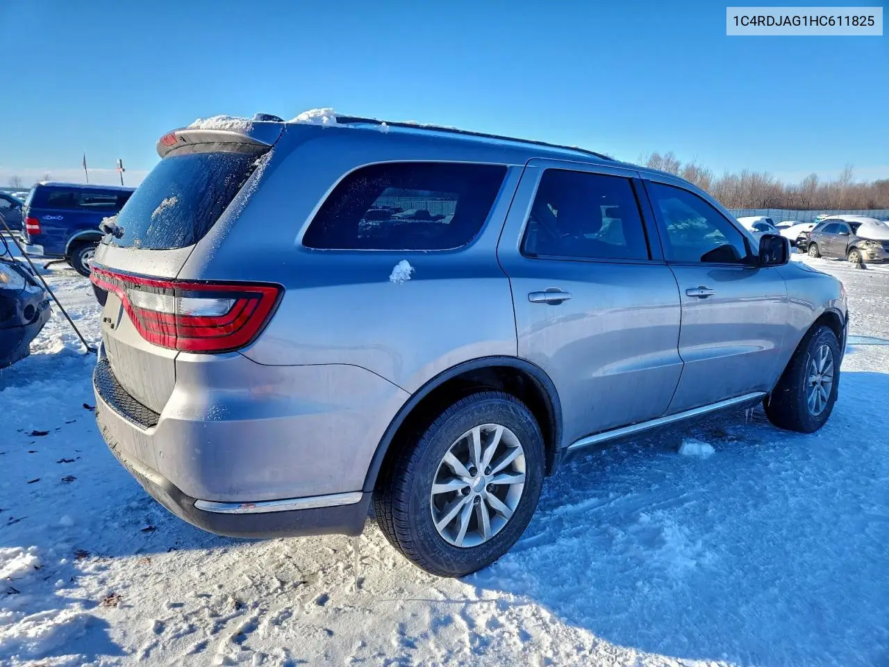 1C4RDJAG1HC611825 2017 Dodge Durango Sxt