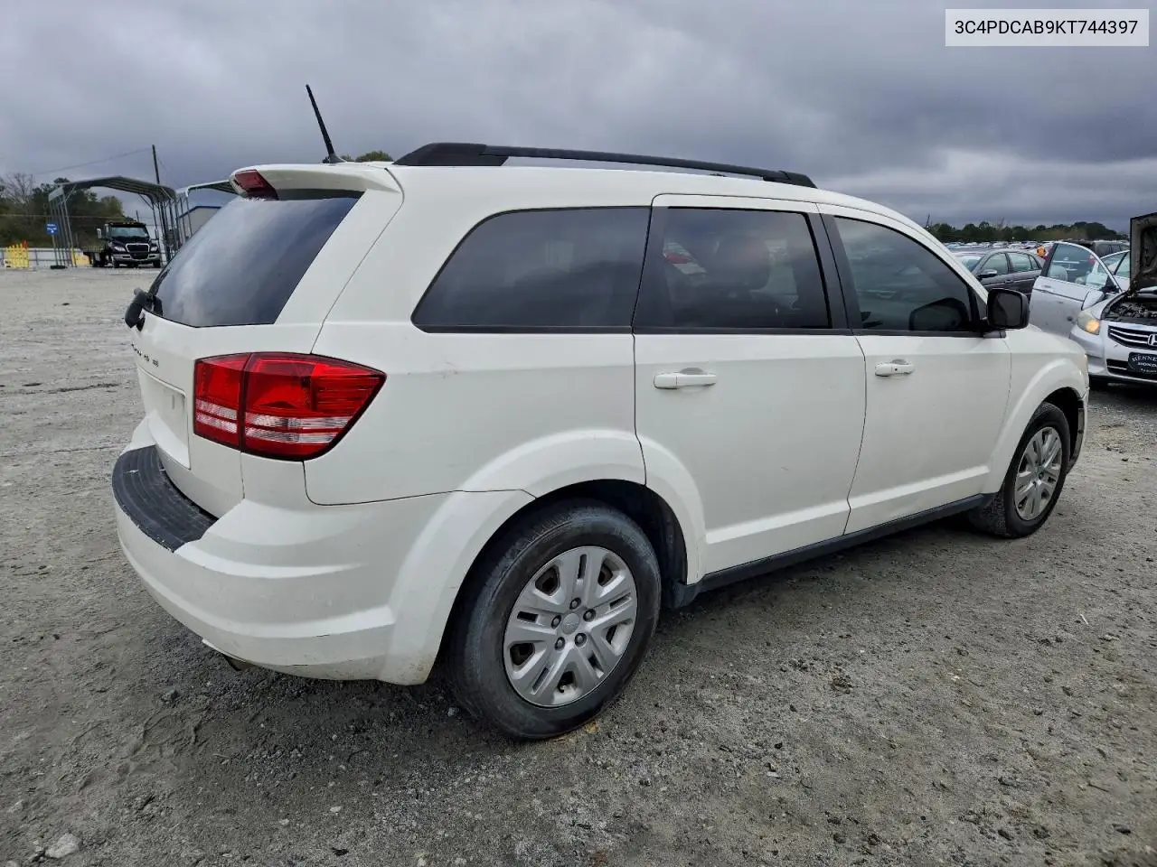 3C4PDCAB9KT744397 2019 Dodge Journey Se