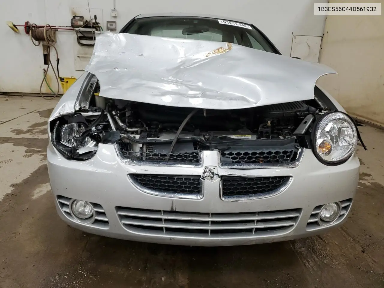 1B3ES56C44D561932 2004 Dodge Neon Sxt