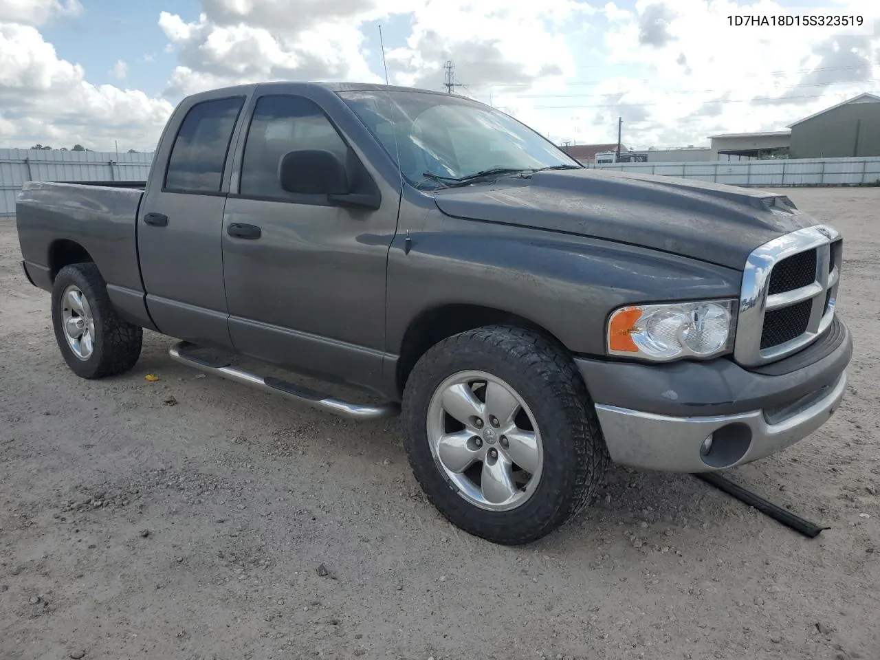 2005 Dodge Ram 1500 St VIN: 1D7HA18D15S323519 Lot: 63023714