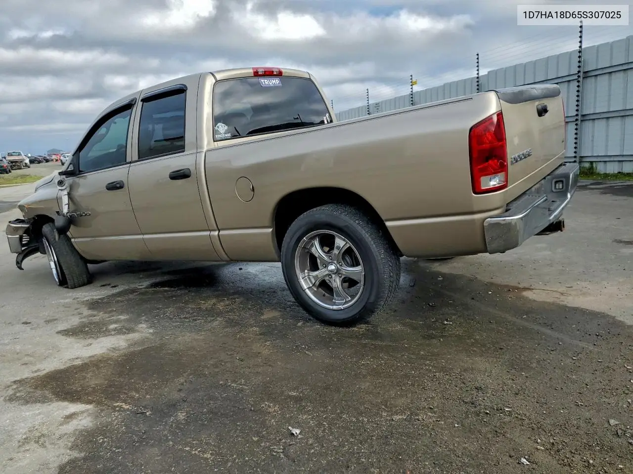 1D7HA18D65S307025 2005 Dodge Ram 1500 St