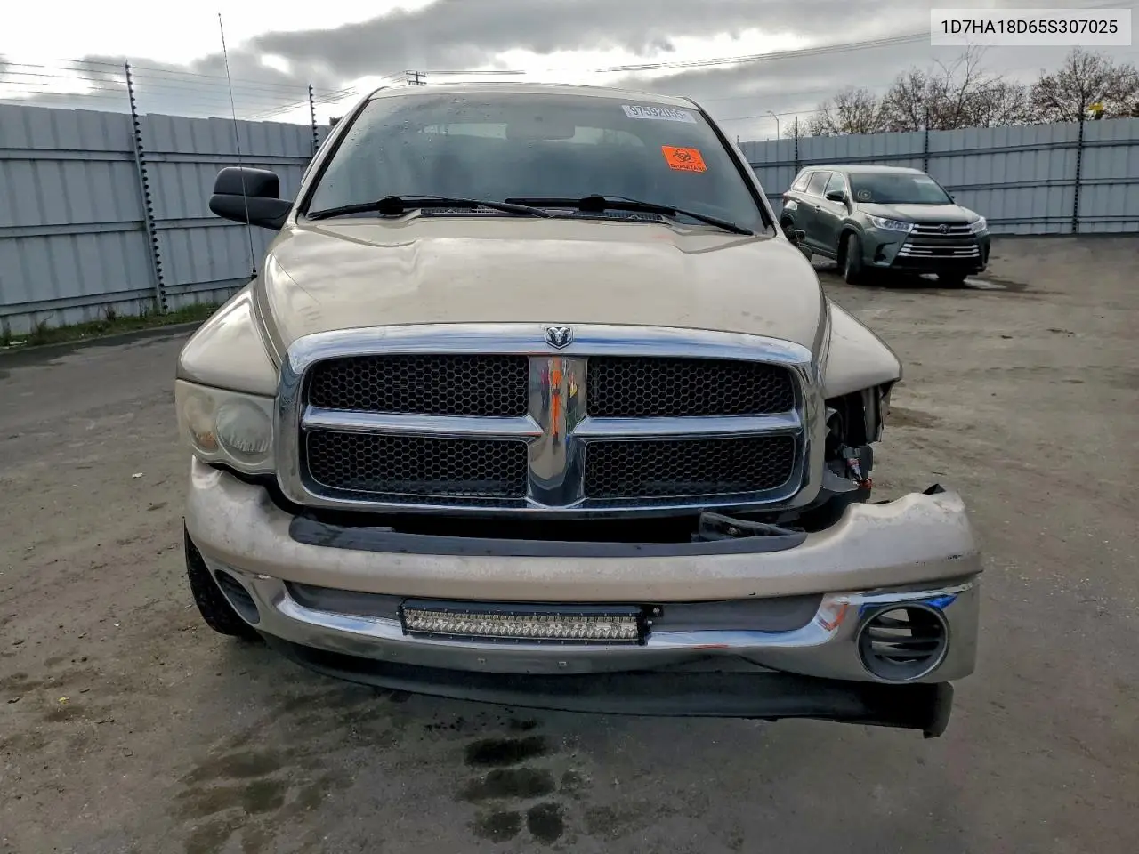 1D7HA18D65S307025 2005 Dodge Ram 1500 St