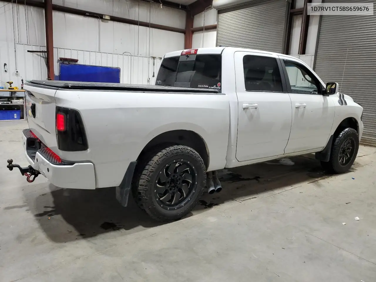 1D7RV1CT5BS659676 2011 Dodge Ram 1500