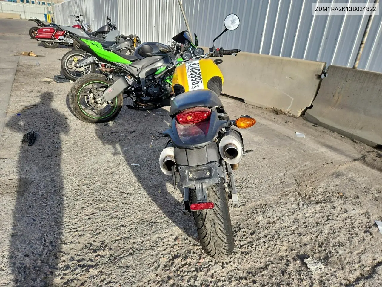 2003 Ducati M600 VIN: ZDM1RA2K13B024822 Lot: 97406995