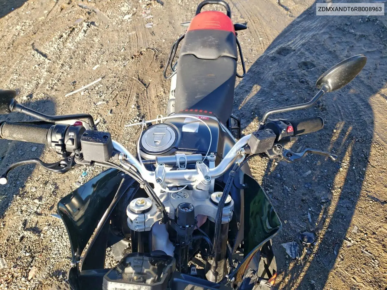 2024 Ducati Desert X VIN: ZDMXANDT6RB008963 Lot: 94944275