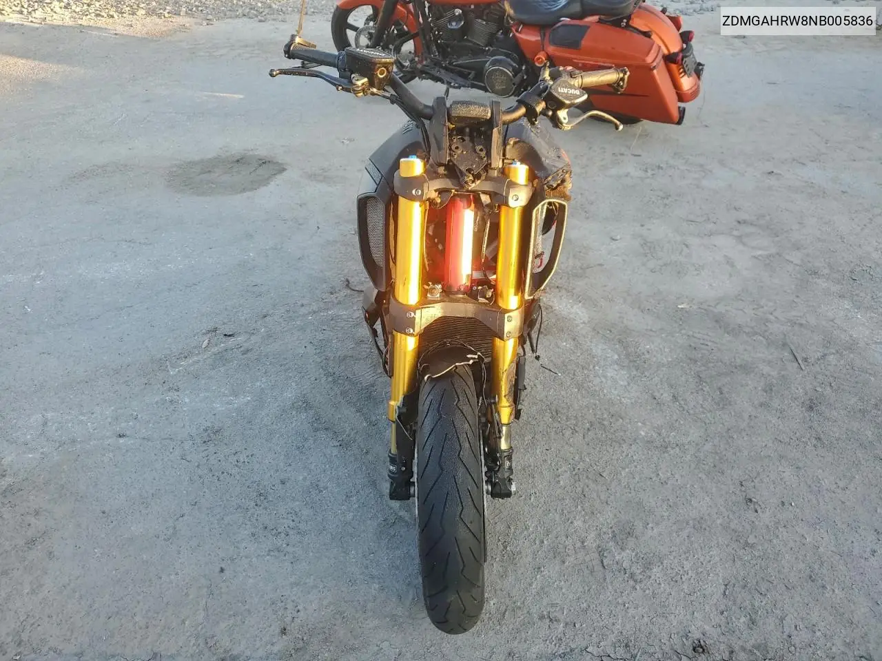 ZDMGAHRW8NB005836 2022 Ducati Diavel 1260 S