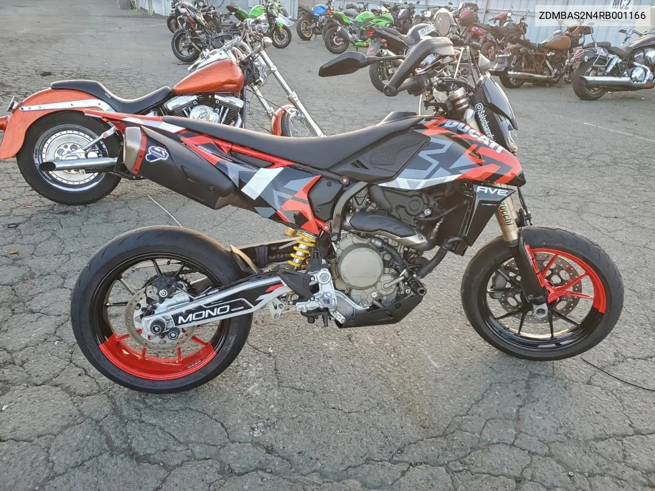 2024 Ducati Hypermotard VIN: ZDMBAS2N4RB001166 Lot: 94373725