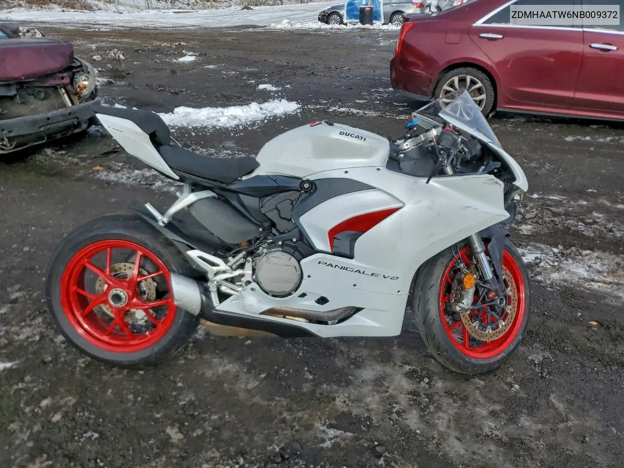 ZDMHAATW6NB009372 2022 Ducati Panigale V2