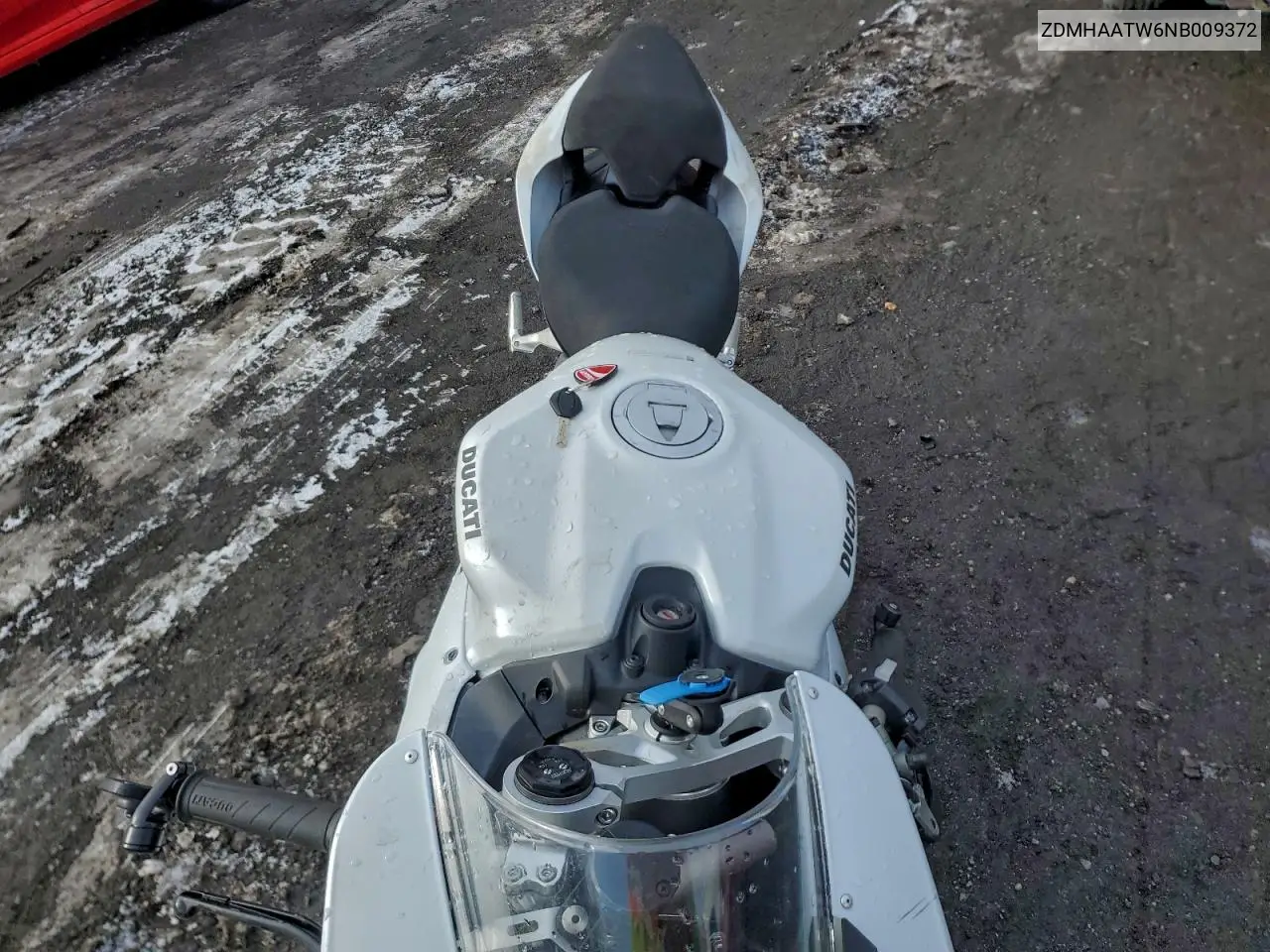 ZDMHAATW6NB009372 2022 Ducati Panigale V2