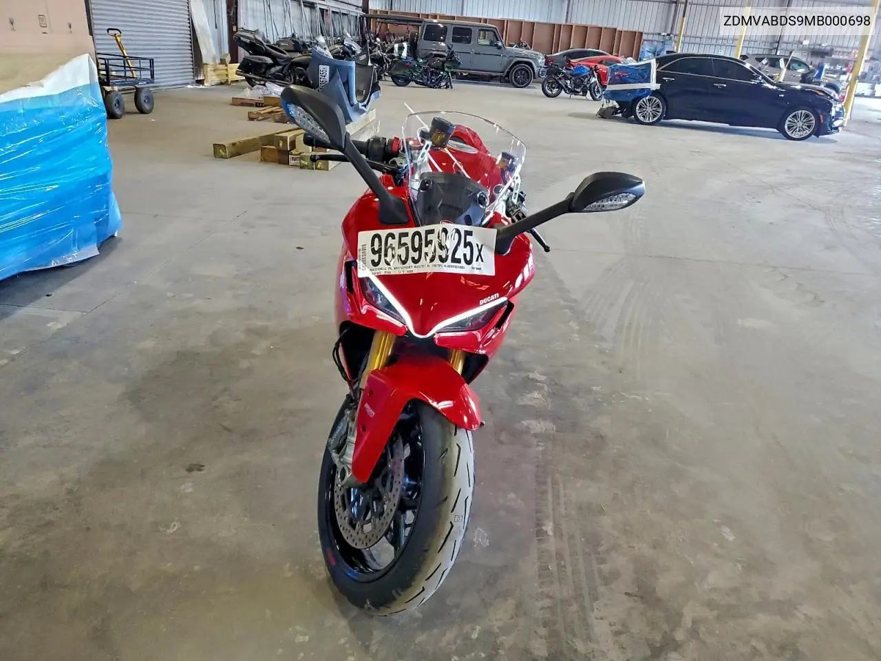 ZDMVABDS9MB000698 2021 Ducati Supersport