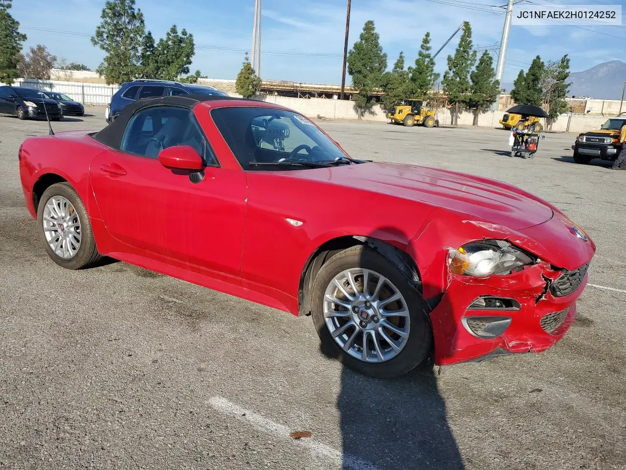JC1NFAEK2H0124252 2017 Fiat 124 Spider Classica