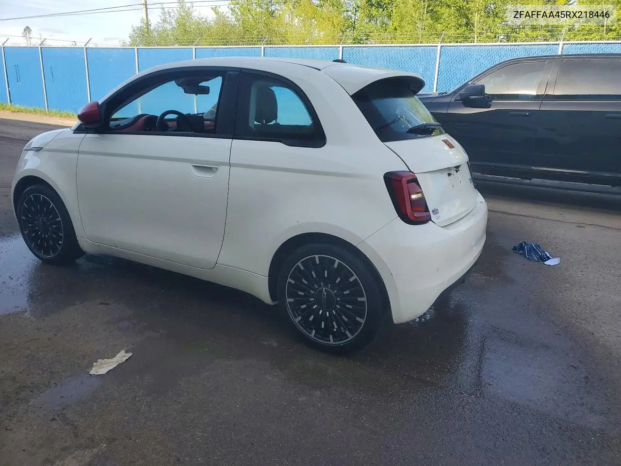2024 Fiat 500 E Red VIN: ZFAFFAA45RX218446 Lot: 55625036