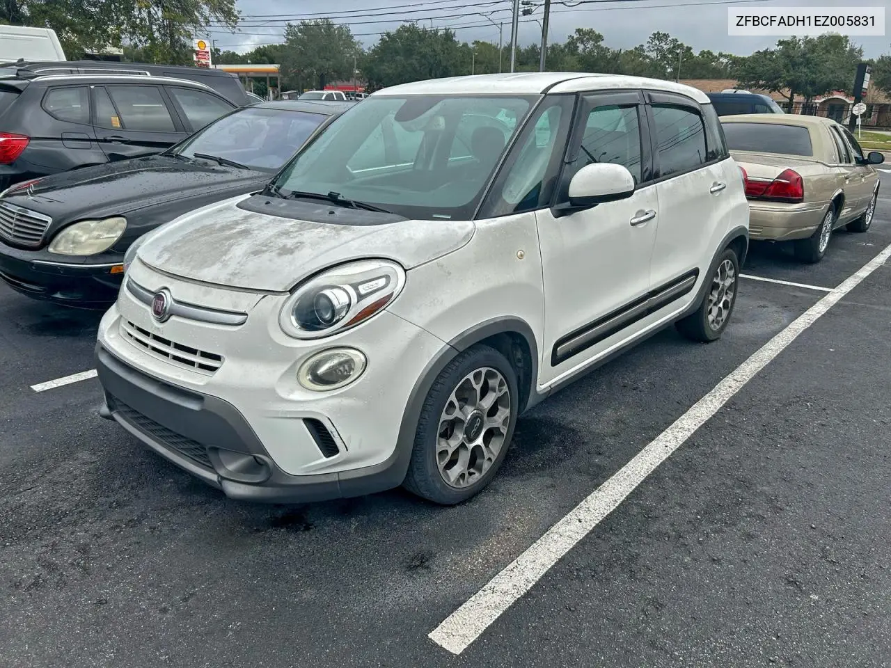 ZFBCFADH1EZ005831 2014 Fiat 500L Trekking