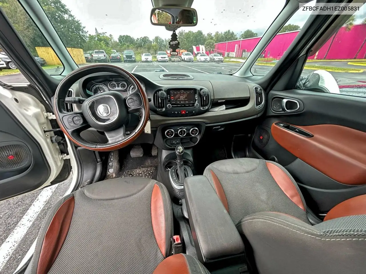 ZFBCFADH1EZ005831 2014 Fiat 500L Trekking