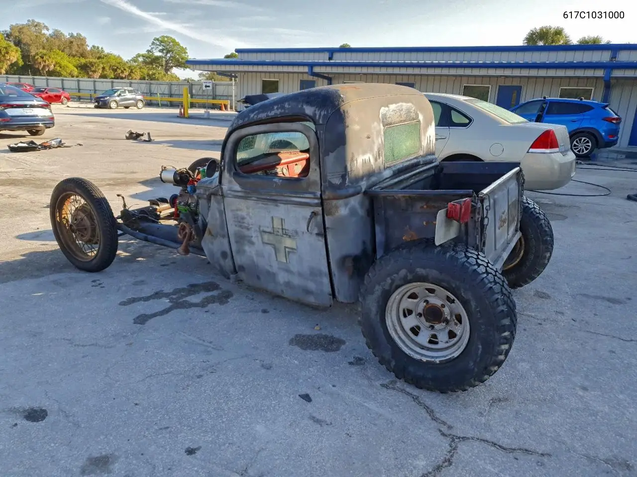 617C1031000 1946 Ford Coupe