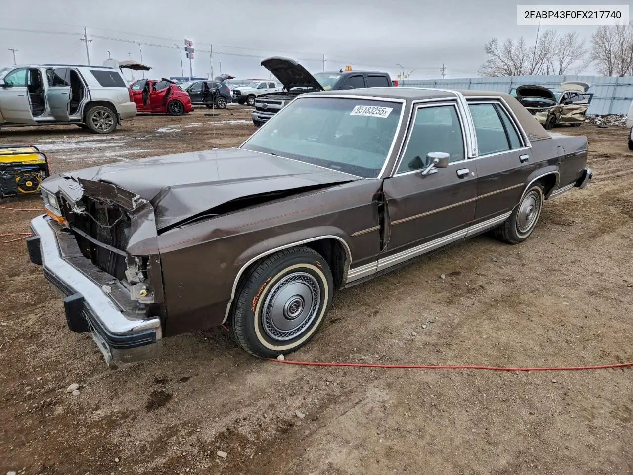 2FABP43F0FX217740 1985 Ford Ltd Crown Victoria