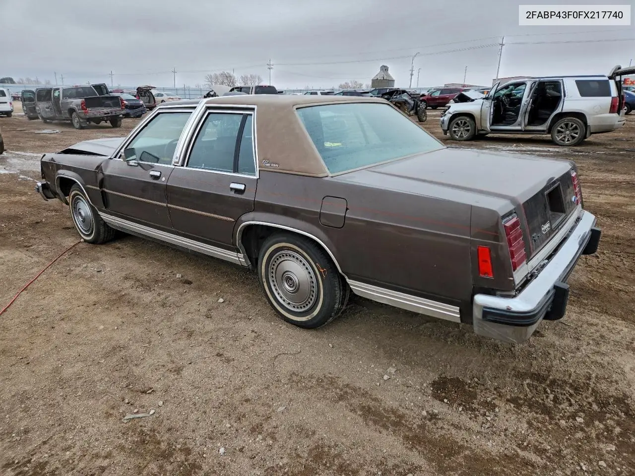 2FABP43F0FX217740 1985 Ford Ltd Crown Victoria