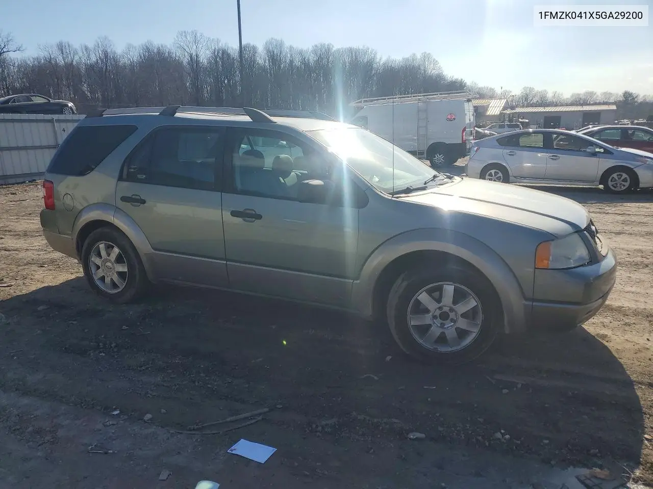 2005 Ford Freestyle Se VIN: 1FMZK041X5GA29200 Lot: 45624446