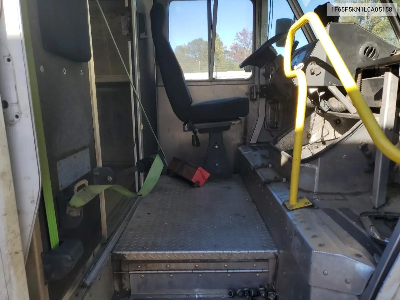 2020 Ford F59 Delivery Truck VIN: 1F65F5KN1L0A05158 Lot: 86290115