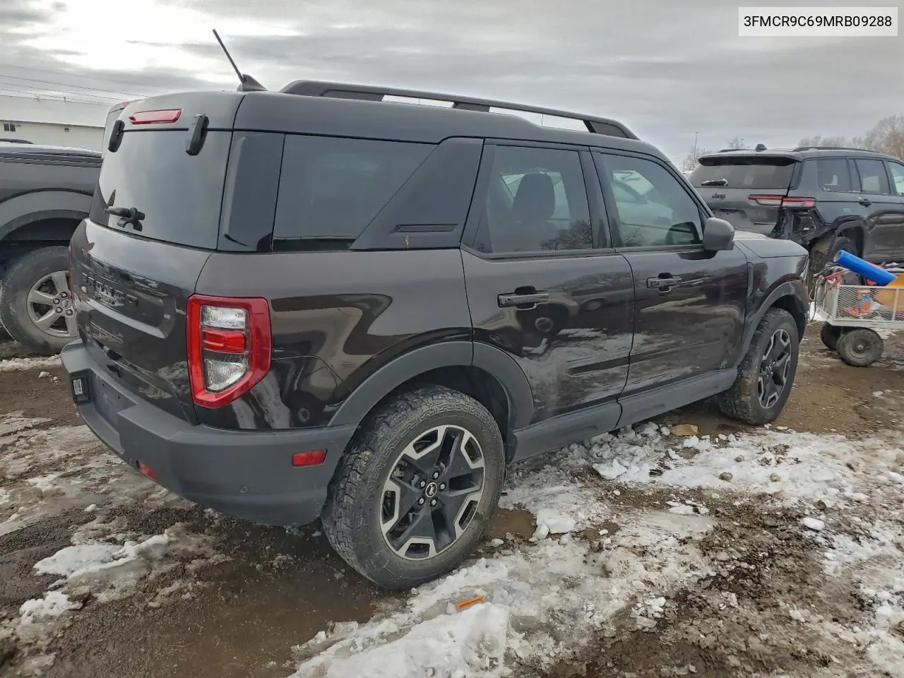 3FMCR9C69MRB09288 2021 Ford Bronco Sport Outer Banks