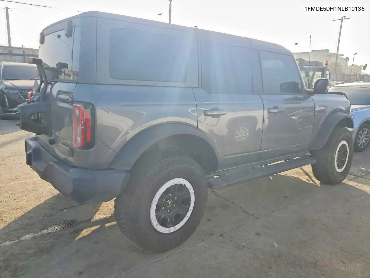 1FMDE5DH1NLB10136 2022 Ford Bronco Base