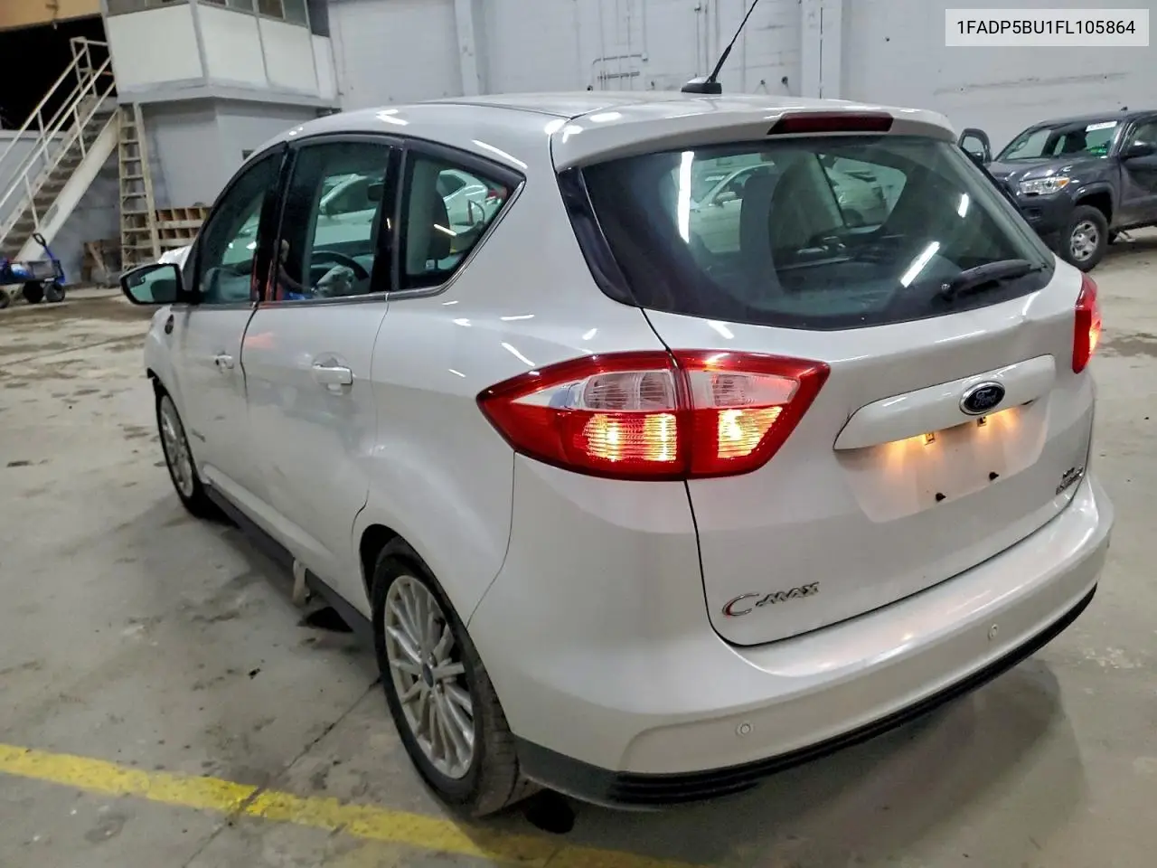 1FADP5BU1FL105864 2015 Ford C-Max Sel