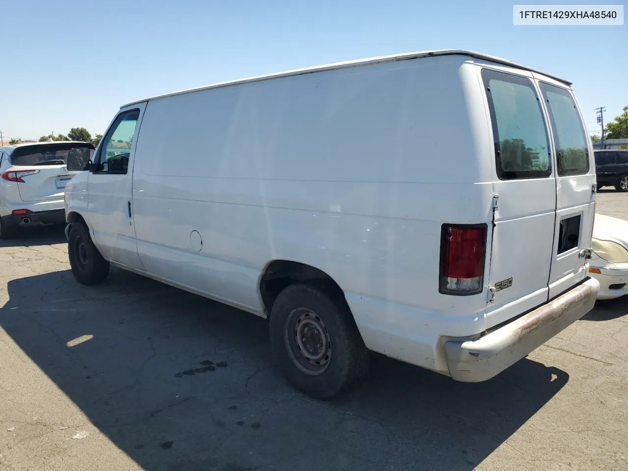 1999 Ford Econoline E150 Van VIN: 1FTRE1429XHA48540 Lot: 70322344