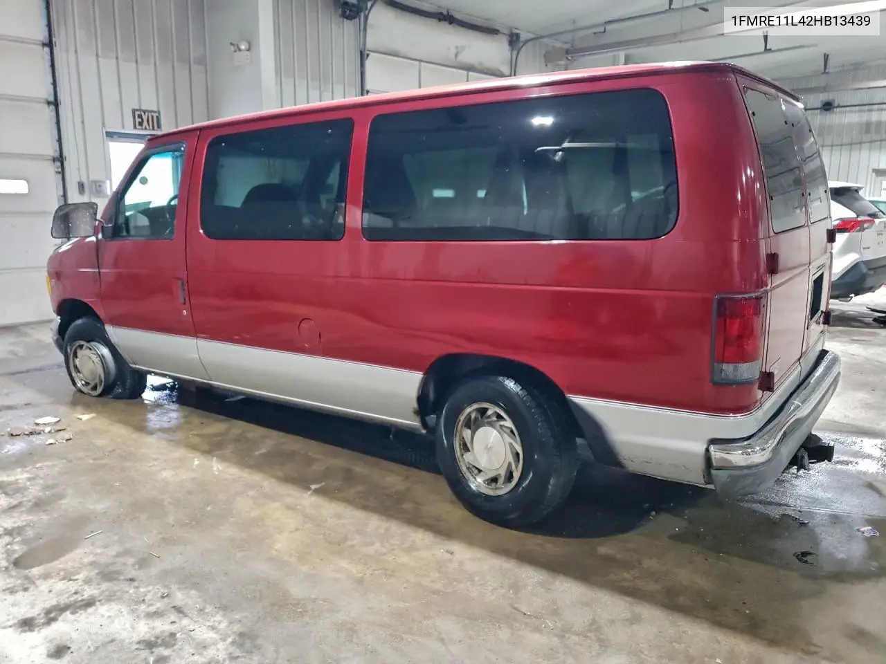 1FMRE11L42HB13439 2002 Ford Econoline E150 Wagon