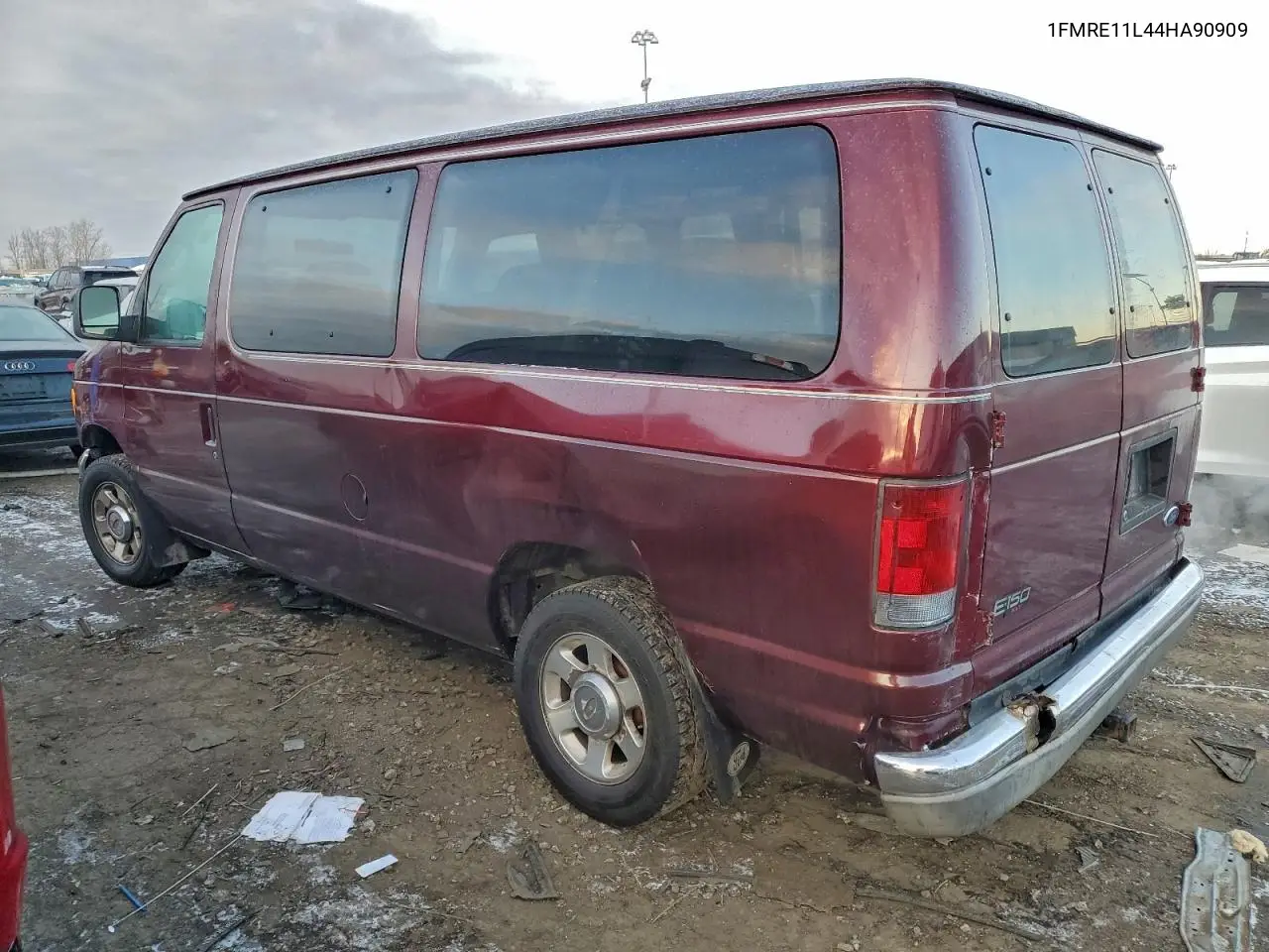 1FMRE11L44HA90909 2004 Ford Econoline E150 Wagon