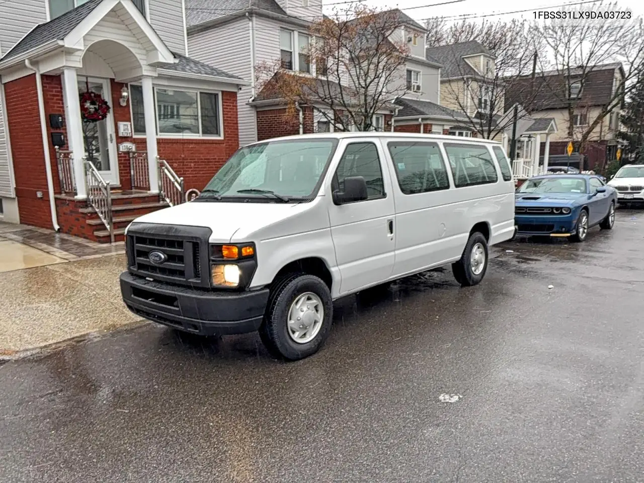 1FBSS31LX9DA03723 2009 Ford Econoline E350 Super Duty Wagon