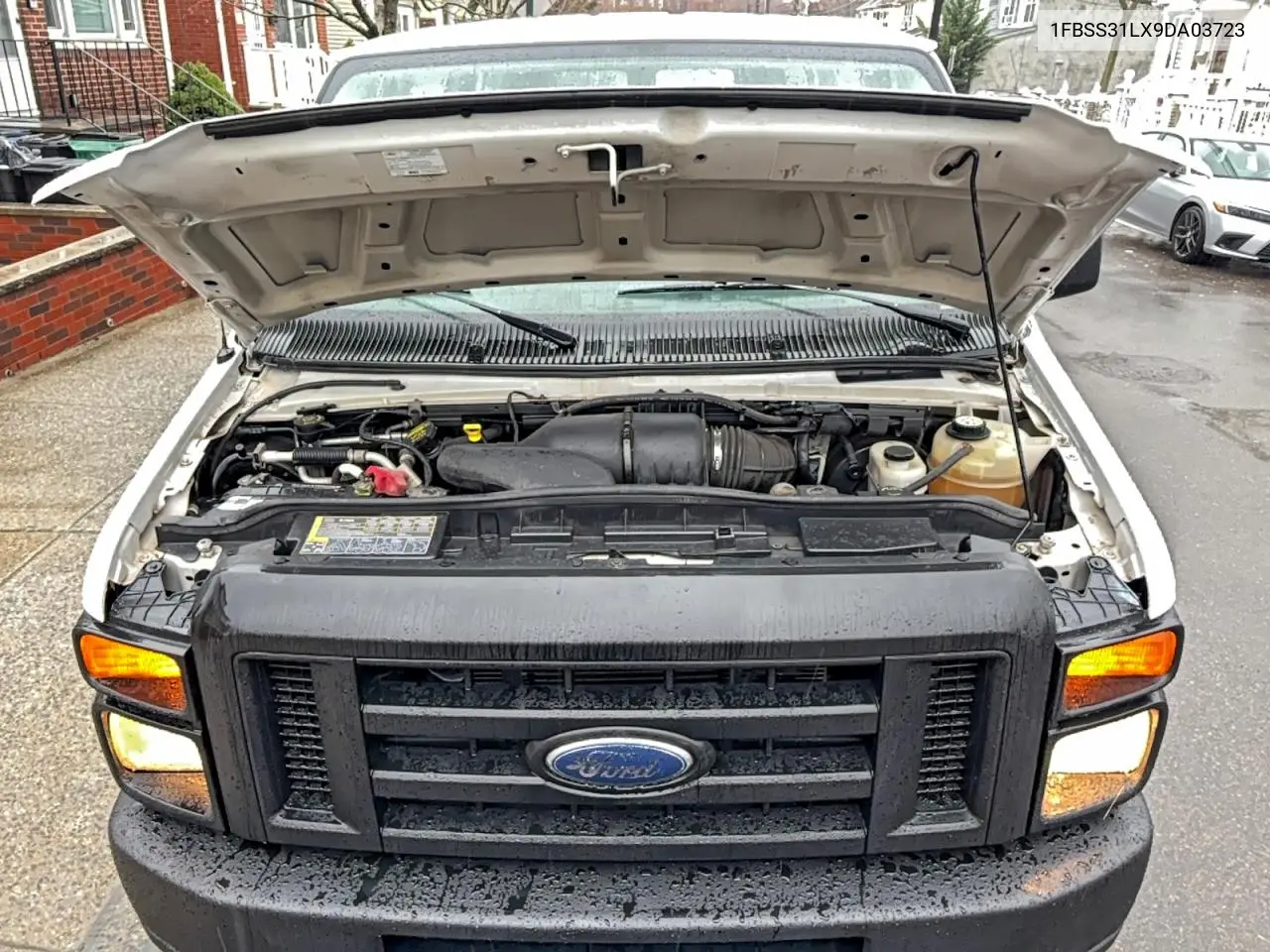 1FBSS31LX9DA03723 2009 Ford Econoline E350 Super Duty Wagon