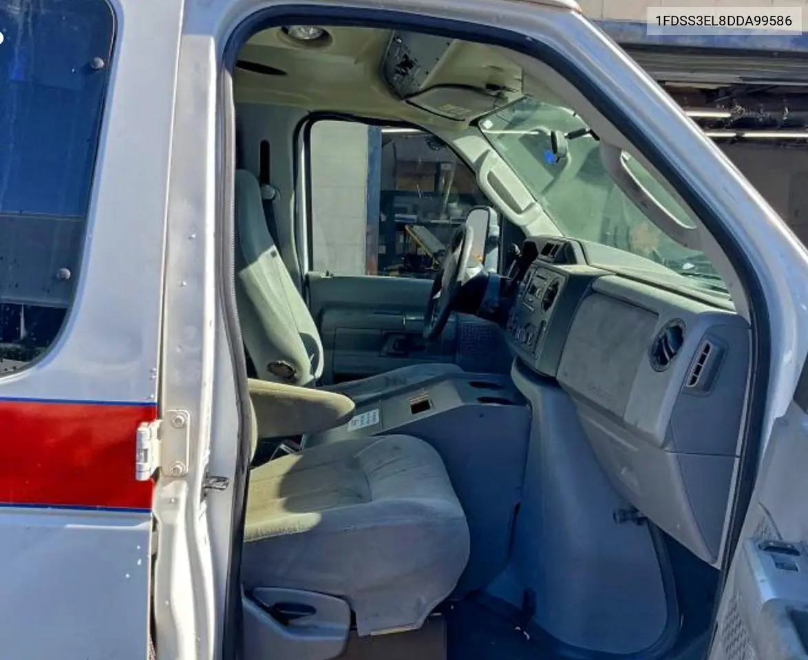 1FDSS3EL8DDA99586 2013 Ford Econoline White - Ambulance