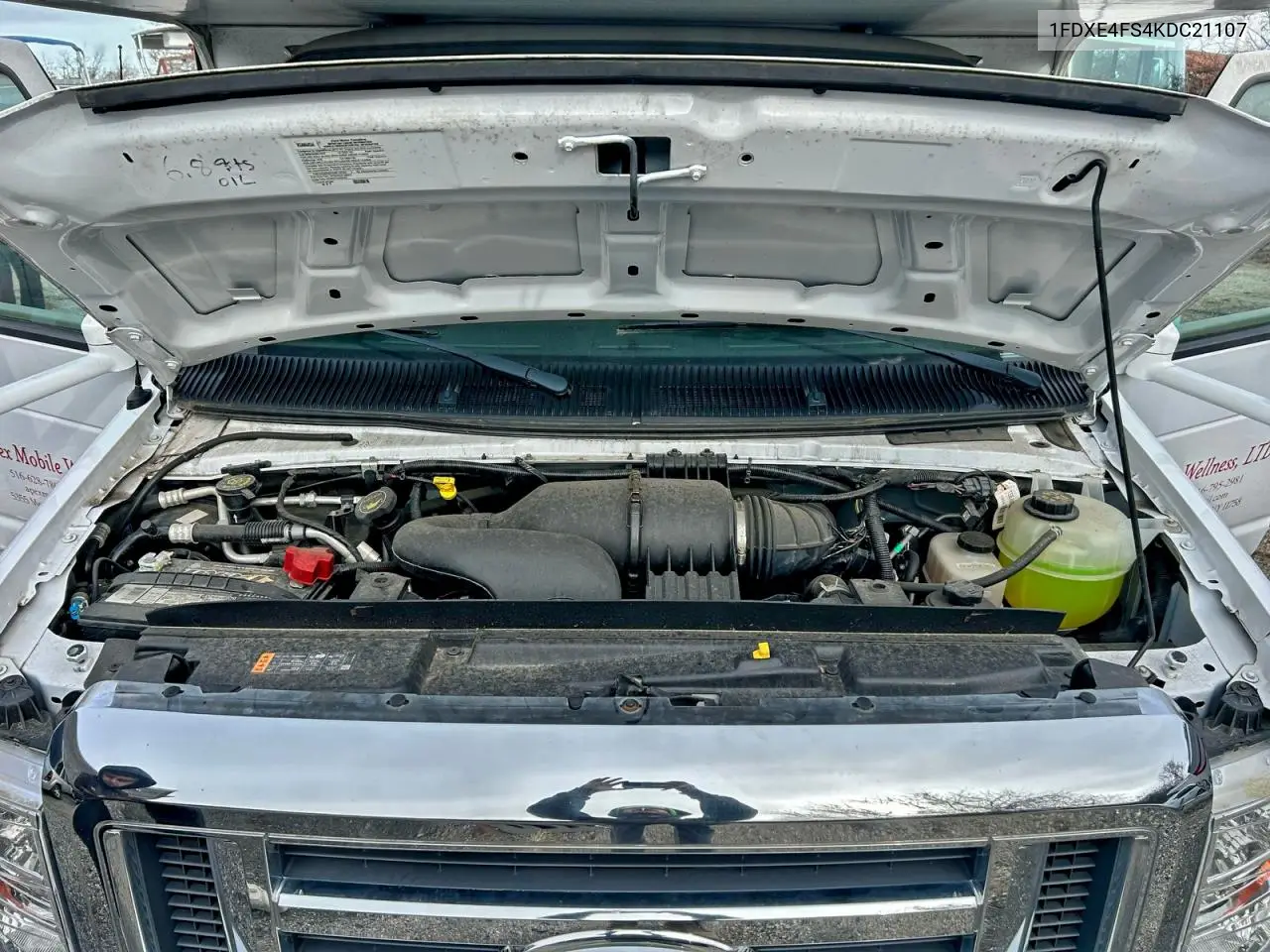 1FDXE4FS4KDC21107 2019 Ford Econoline E450 Super Duty Cutaway Van