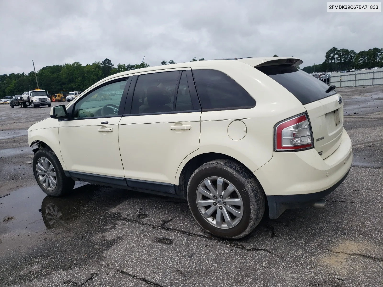 2007 Ford Edge Sel Plus VIN: 2FMDK39C67BA71833 Lot: 64625804