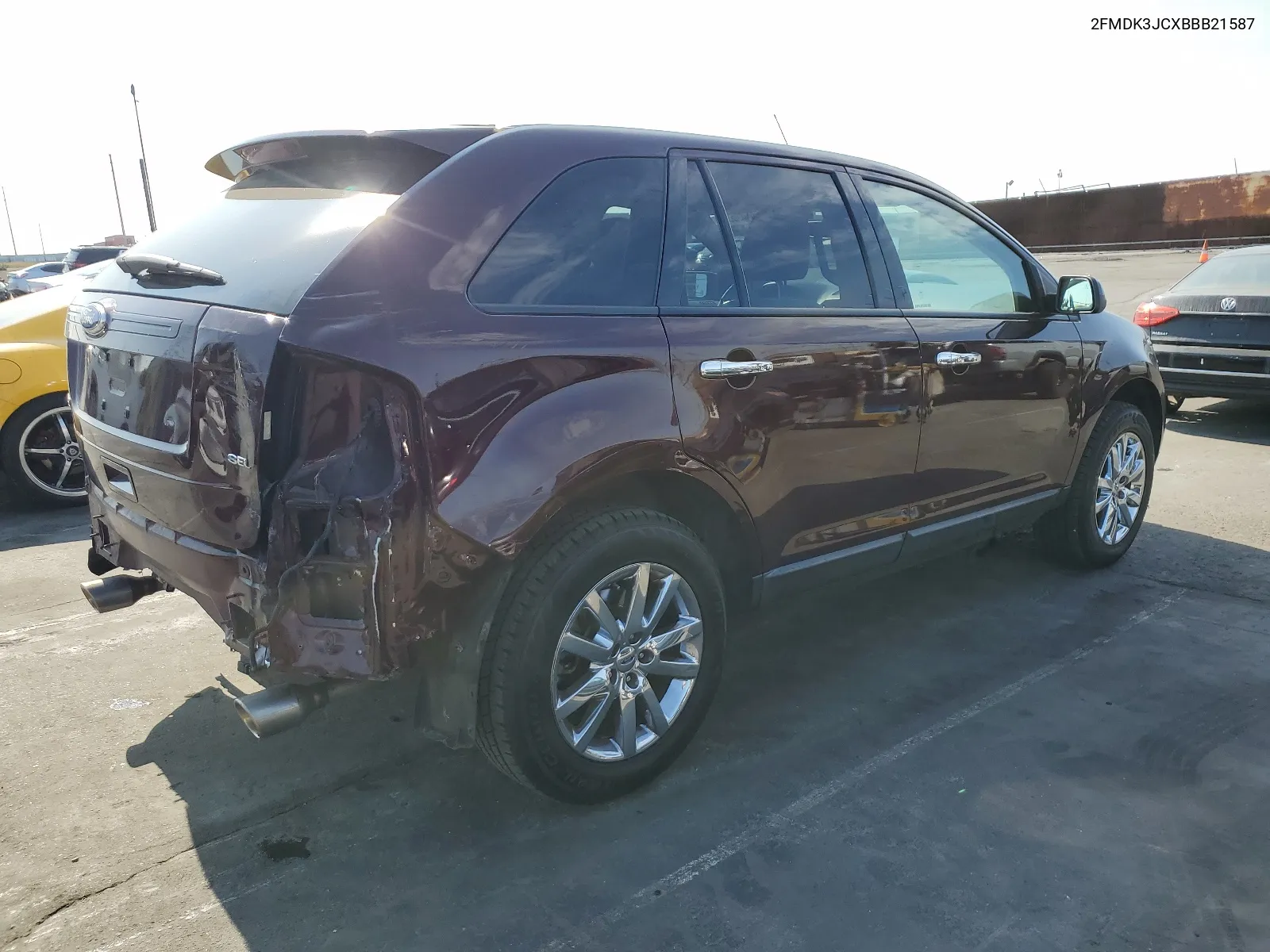 2FMDK3JCXBBB21587 2011 Ford Edge Sel